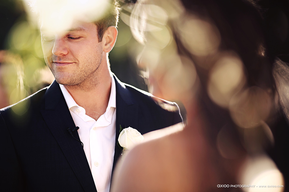 Axioo: Layers of Intricate Intimacies